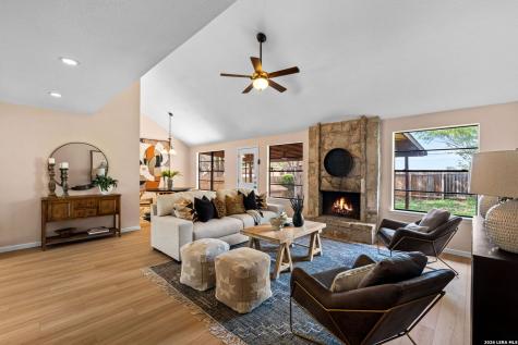 9203 Ridge Grove San Antonio TX 78250