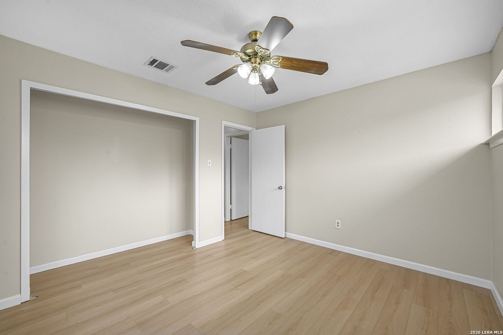 9203 Ridge Grove San Antonio TX 78250