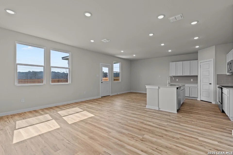 12411 Spike Heights San Antonio TX 78245