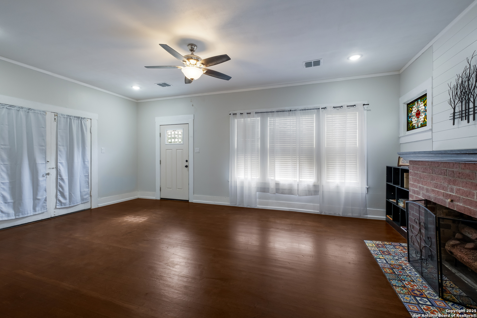721 W Kings Highway San Antonio TX 78212