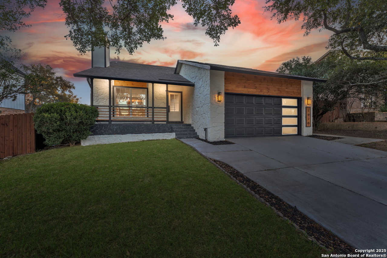 1920 Creek Hollow San Antonio TX 78259