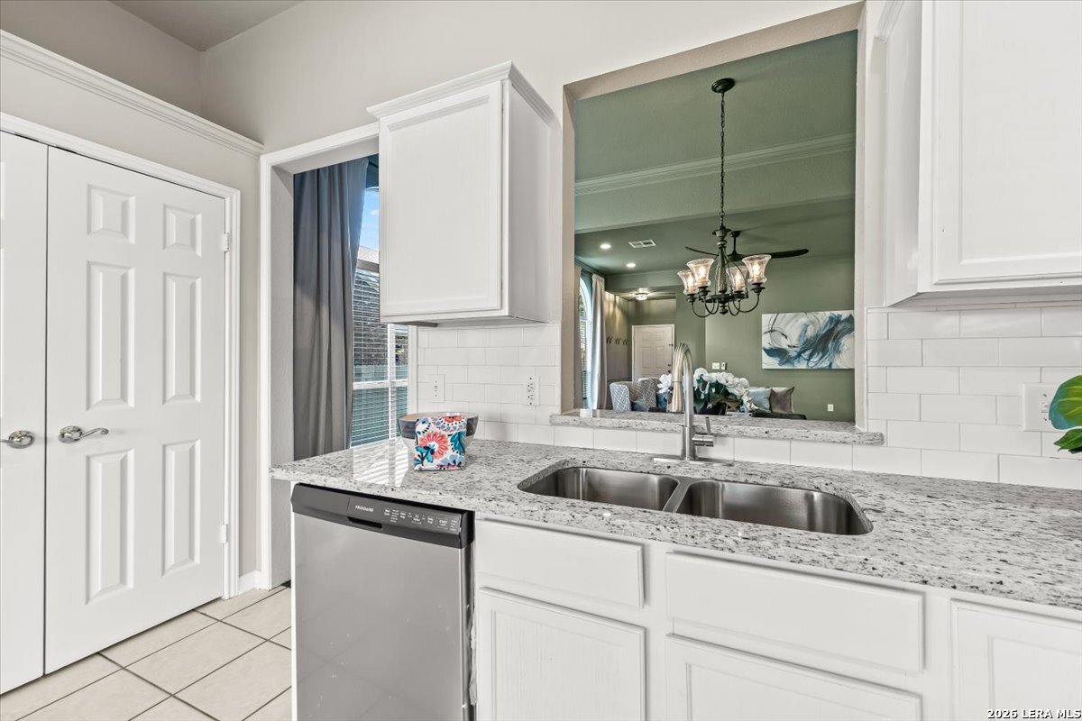 2516 Grove Park Schertz TX 78154