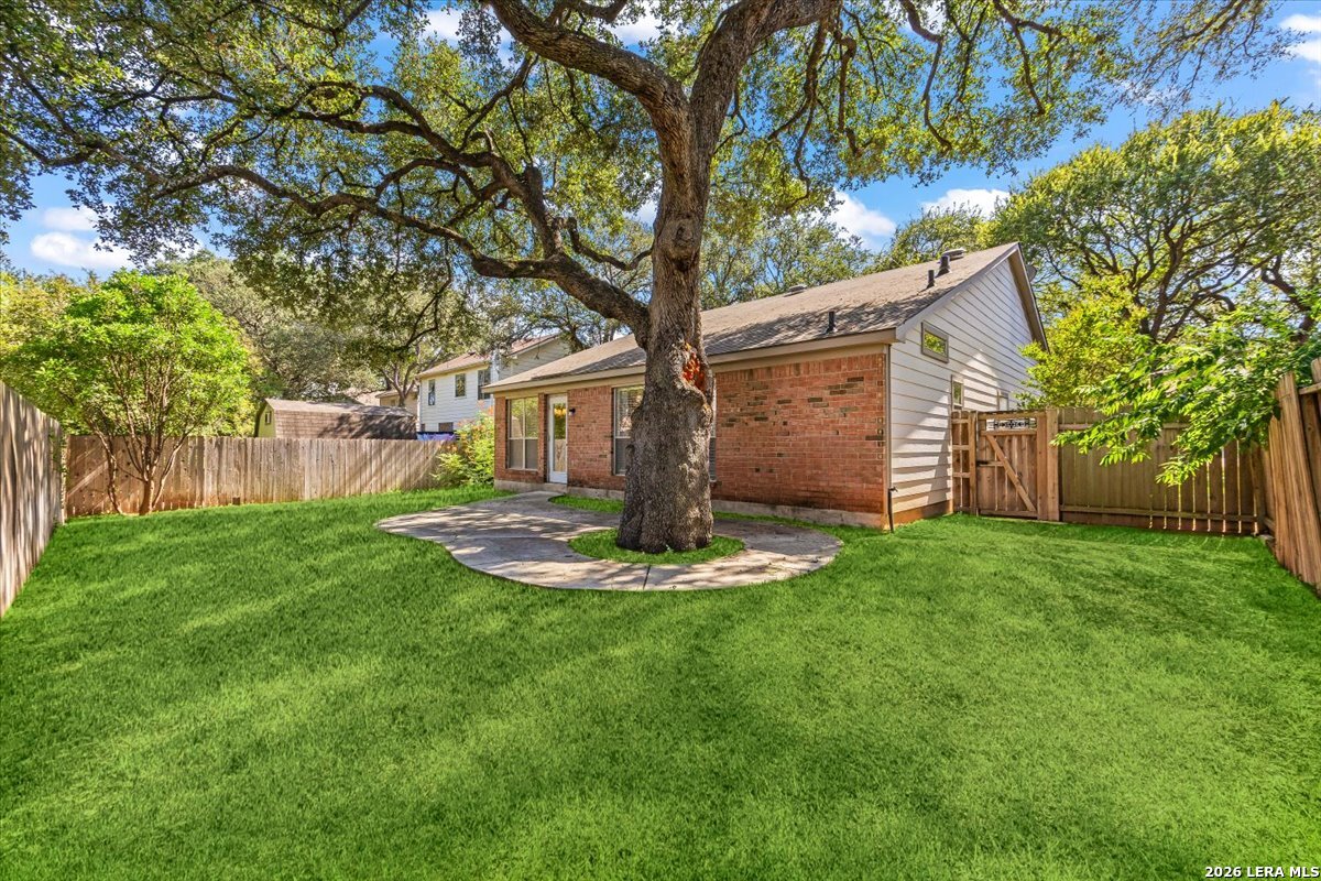 2516 Grove Park Schertz TX 78154
