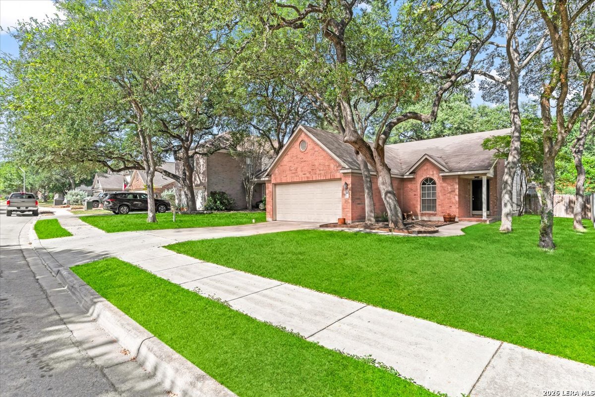2516 Grove Park Schertz TX 78154