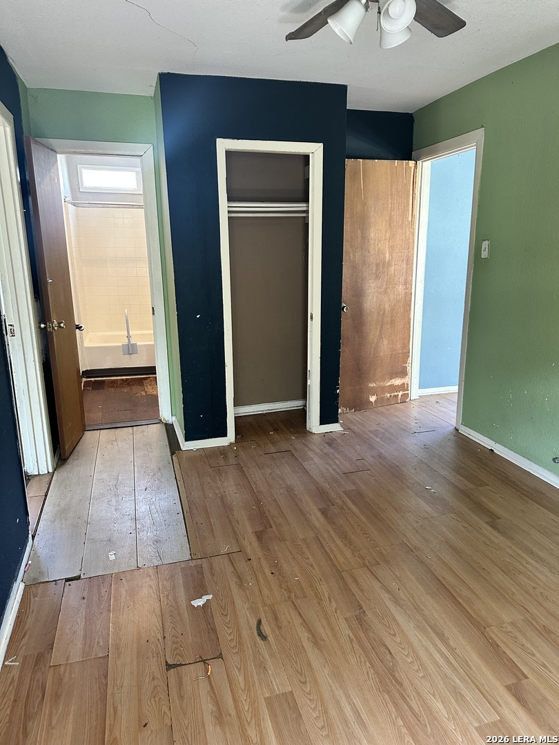 130 W Wildwood San Antonio TX 78212