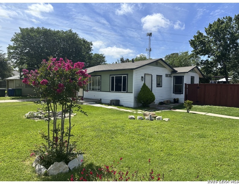 130 W Wildwood San Antonio TX 78212