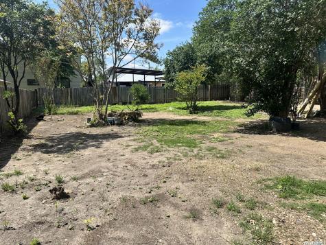 130 W Wildwood San Antonio TX 78212
