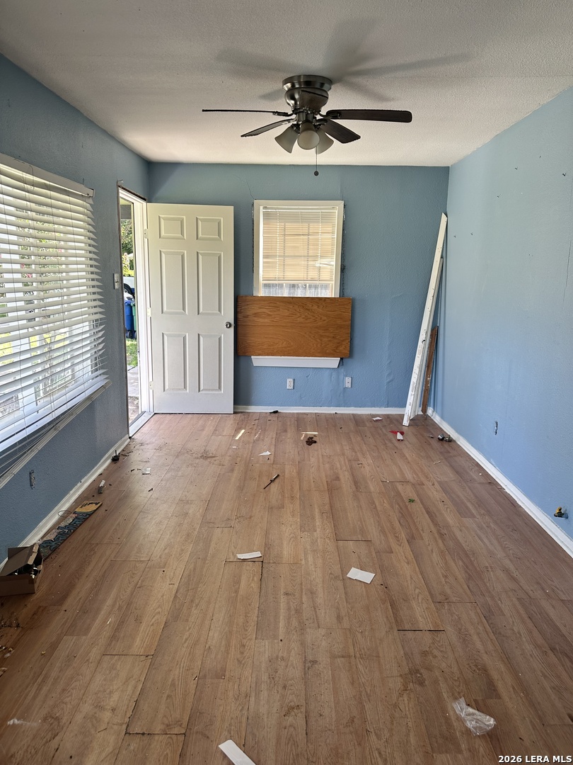130 W Wildwood San Antonio TX 78212