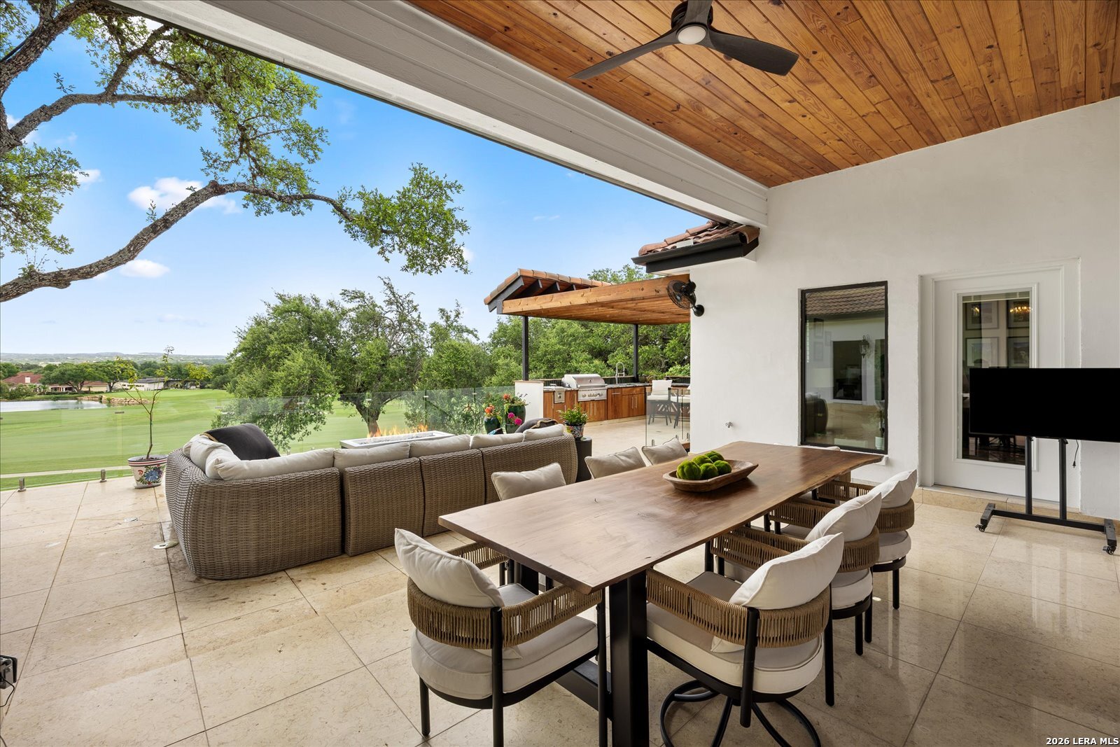 29429 No Le Hace Fair Oaks Ranch TX 78015