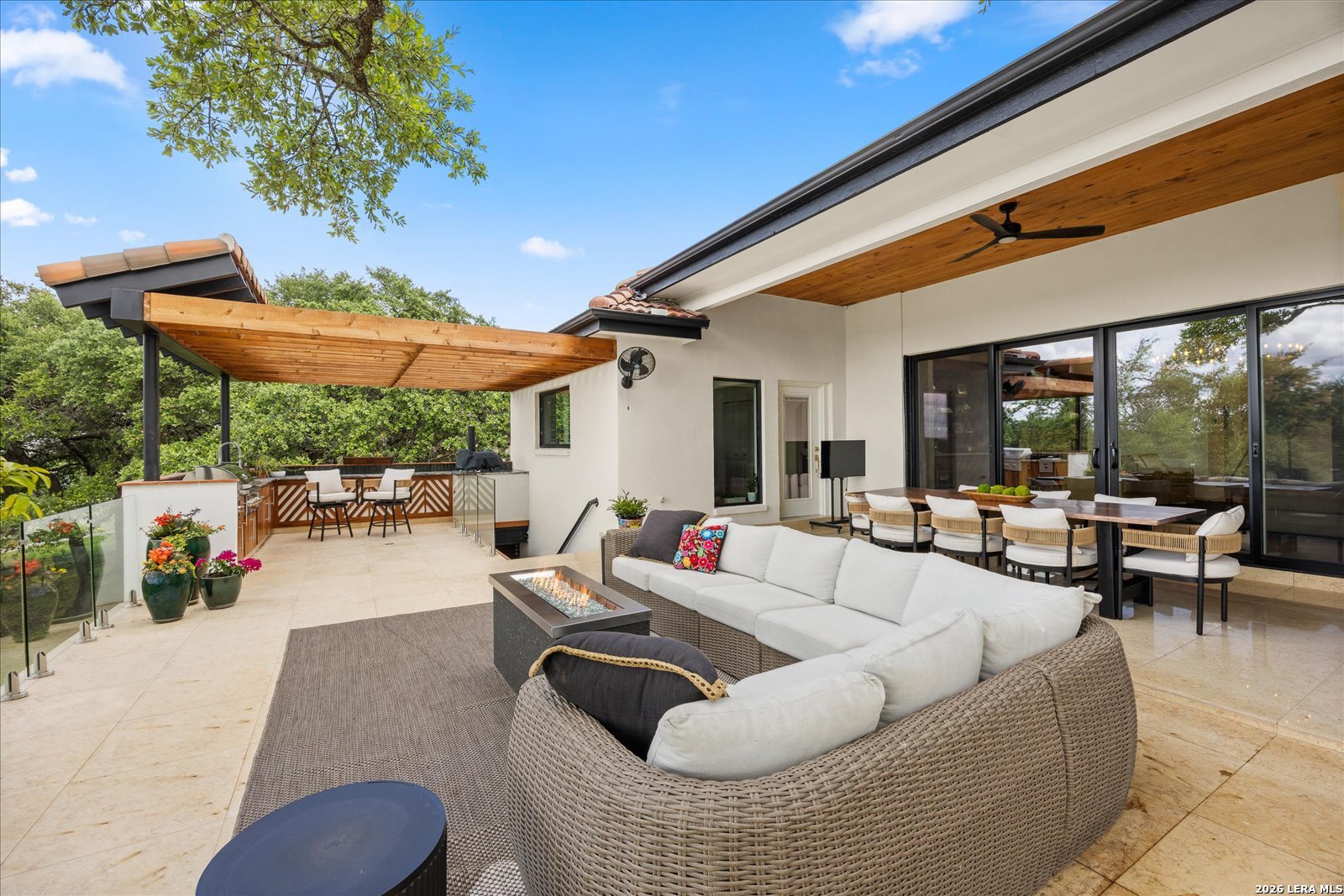 29429 No Le Hace Fair Oaks Ranch TX 78015