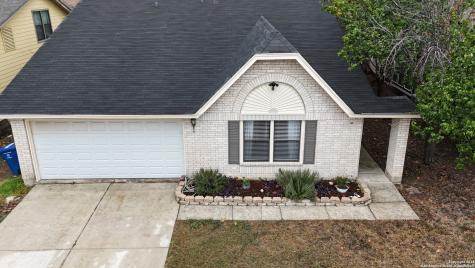 6806 Country Hill San Antonio TX 78240