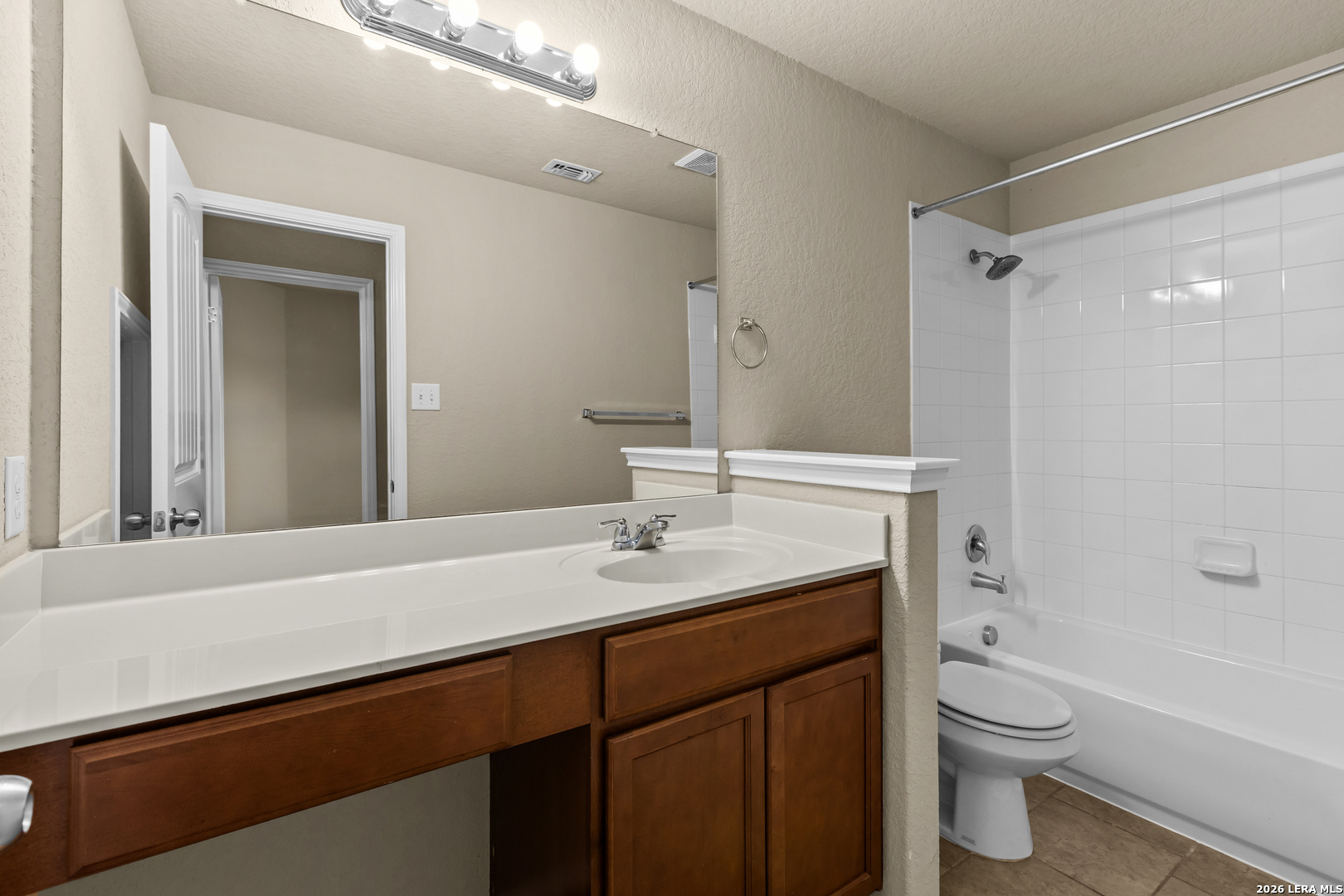 6946 Fort Bend San Antonio TX 78223