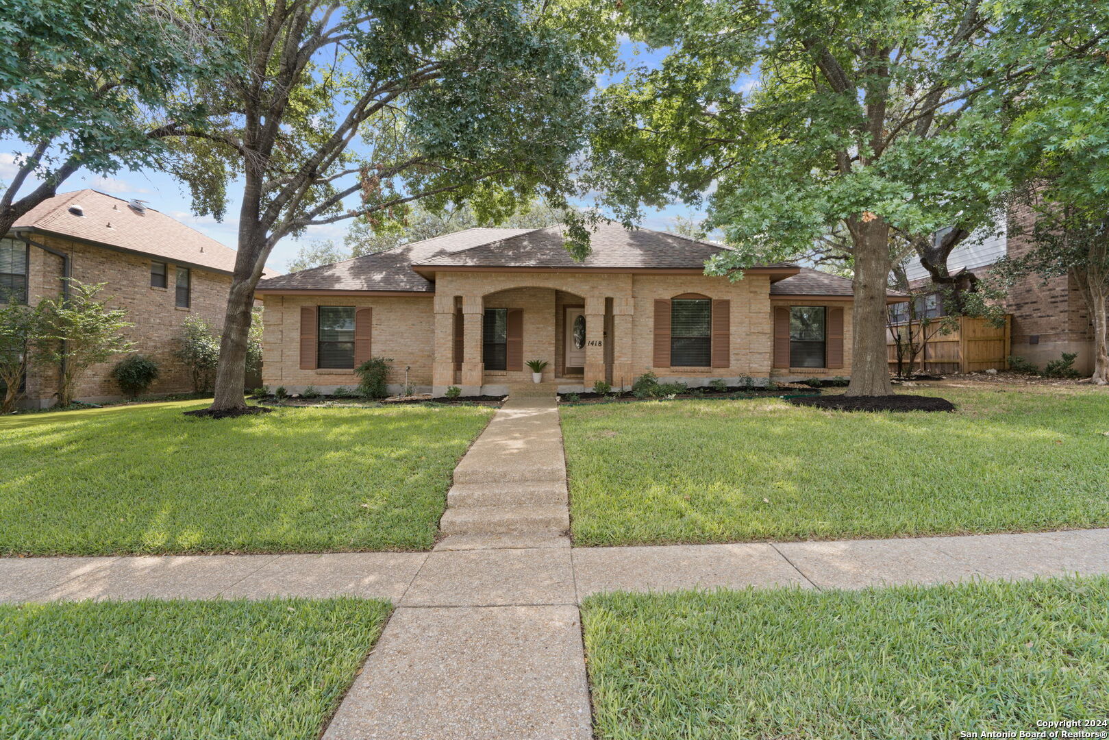 1418 Vista Del Monte San Antonio TX 78216