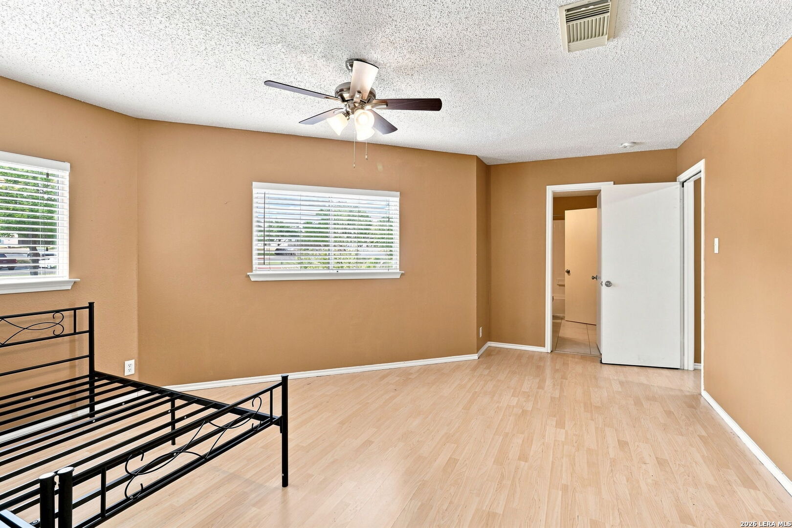 5014 Sunset Glade San Antonio TX 78240
