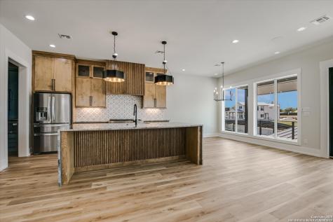 516 Lake Street Kingsland TX 78639