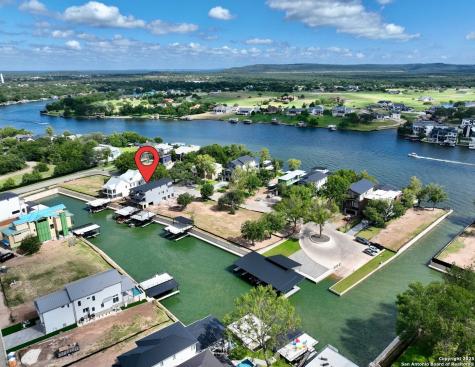 516 Lake Street Kingsland TX 78639