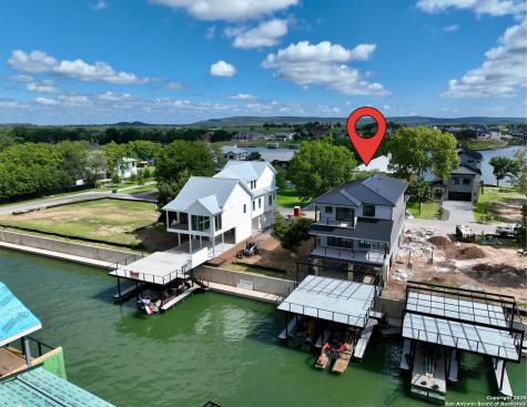 516 Lake Street Kingsland TX 78639