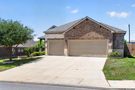 8915 Monument Parke San Antonio TX 78254