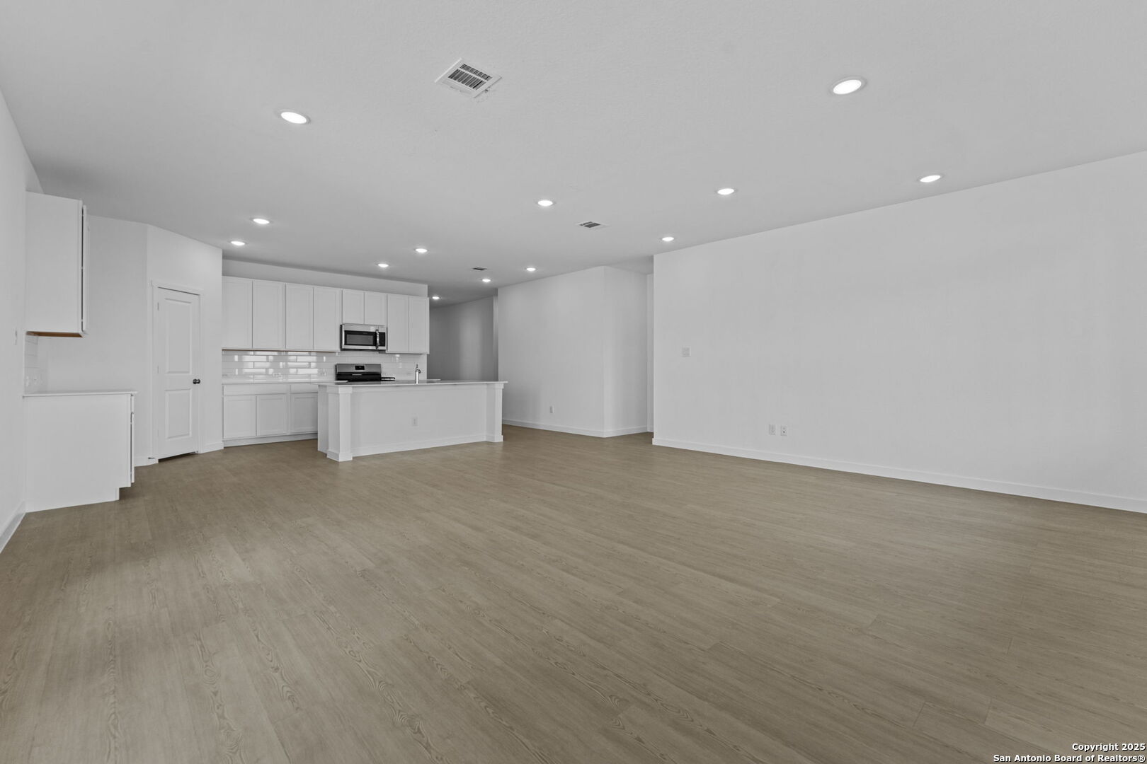 736 Horsetail Lane New Braunfels TX 78132