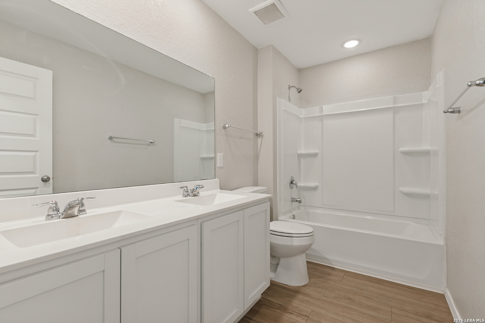 747 Corbin Bend San Antonio TX 78221