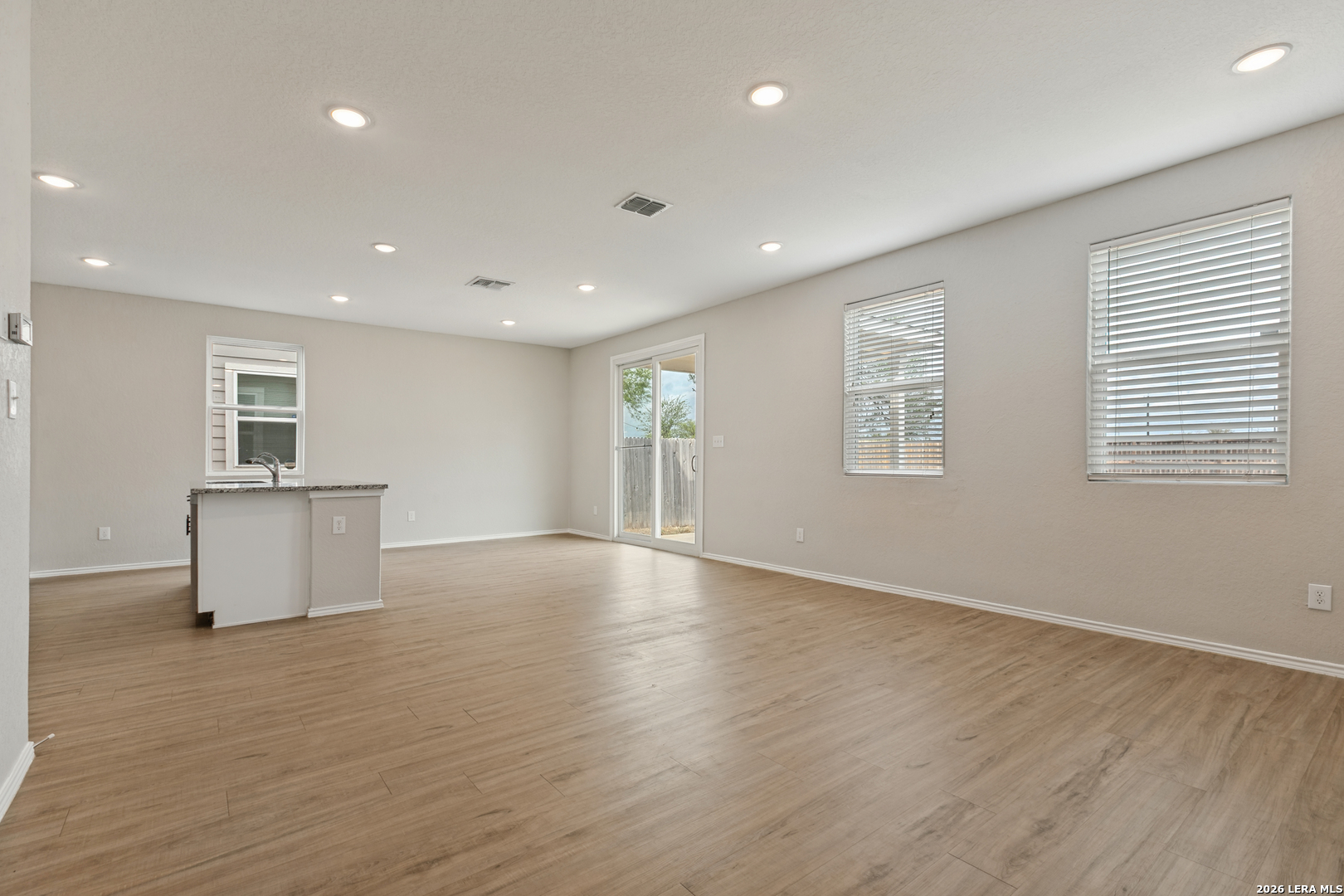 747 Corbin Bend San Antonio TX 78221