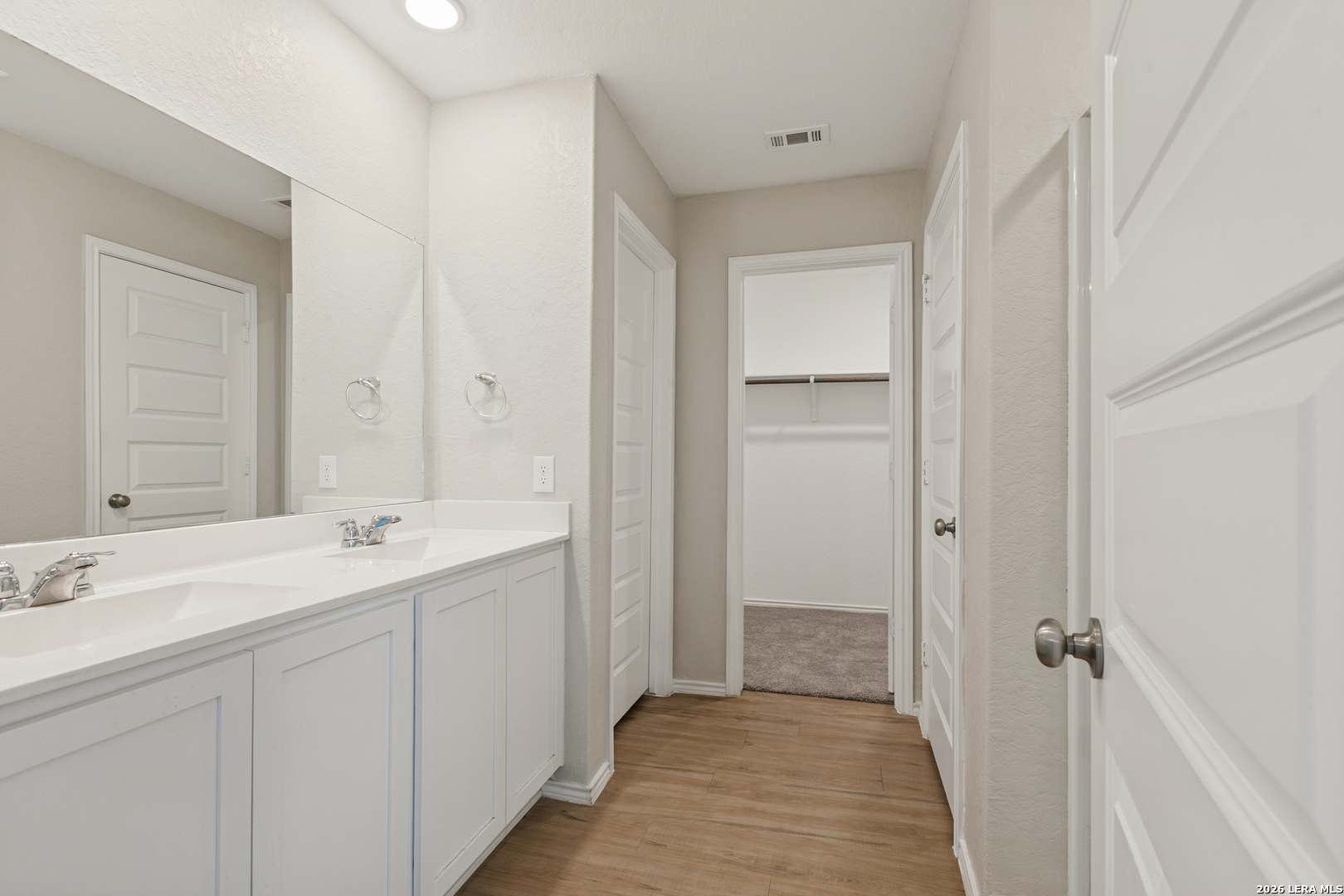 747 Corbin Bend San Antonio TX 78221