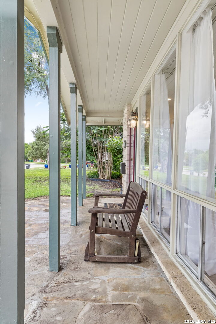 311 Waring Drive San Antonio TX 78216