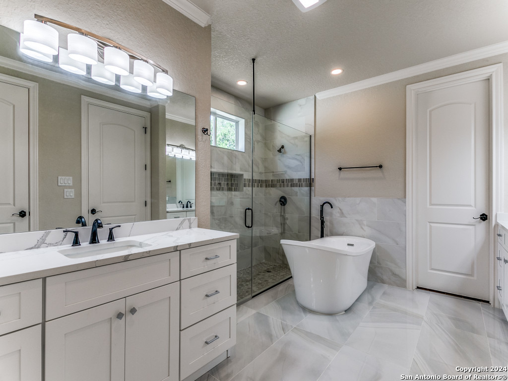 929 Moonlight Drive Canyon Lake TX 78133