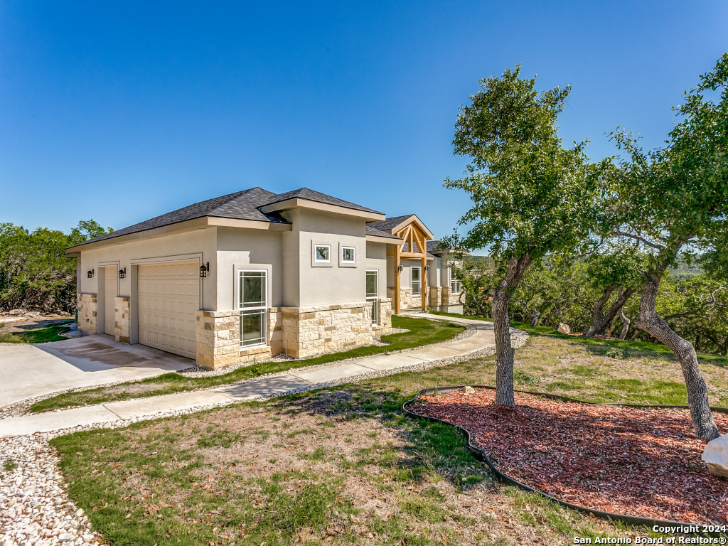 929 Moonlight Drive Canyon Lake TX 78133