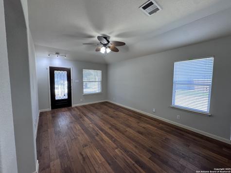 1002 Birdsong Lane New Braunfels TX 78130