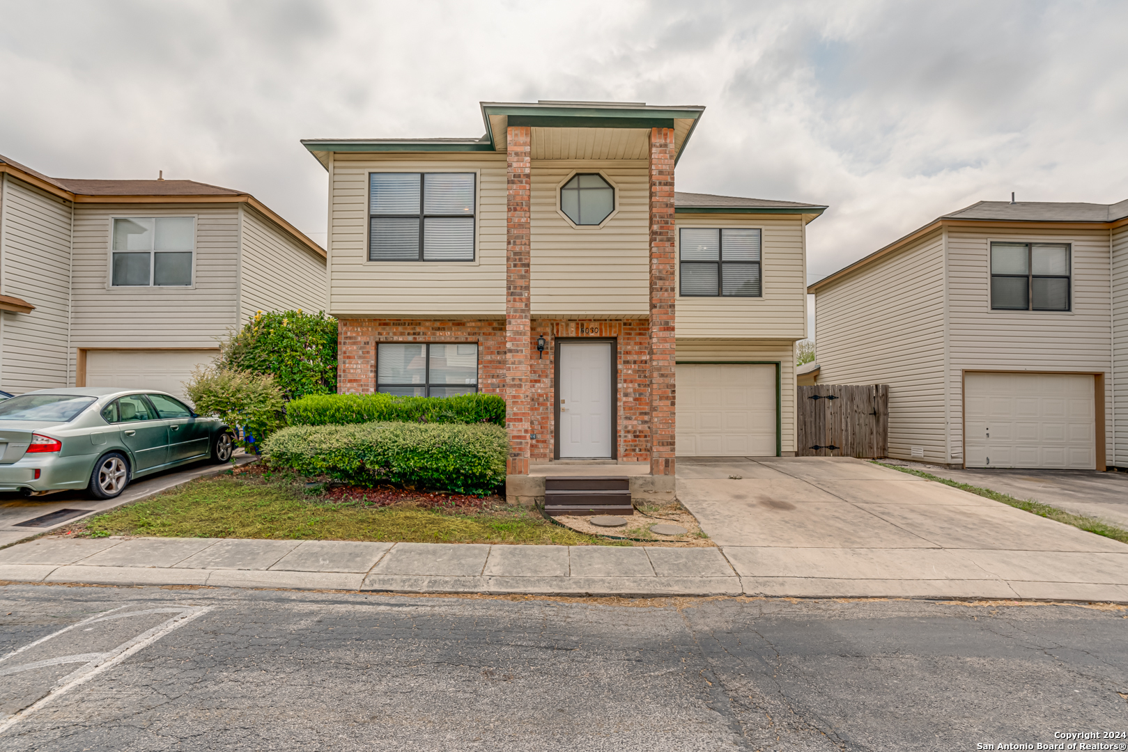 5030 Kenton Royalle San Antonio TX 78240