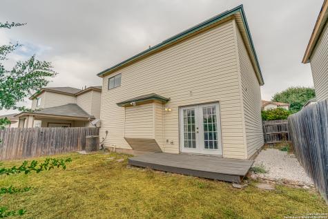 5030 Kenton Royalle San Antonio TX 78240