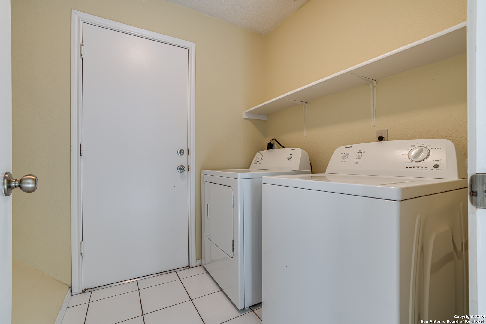 5030 Kenton Royalle San Antonio TX 78240