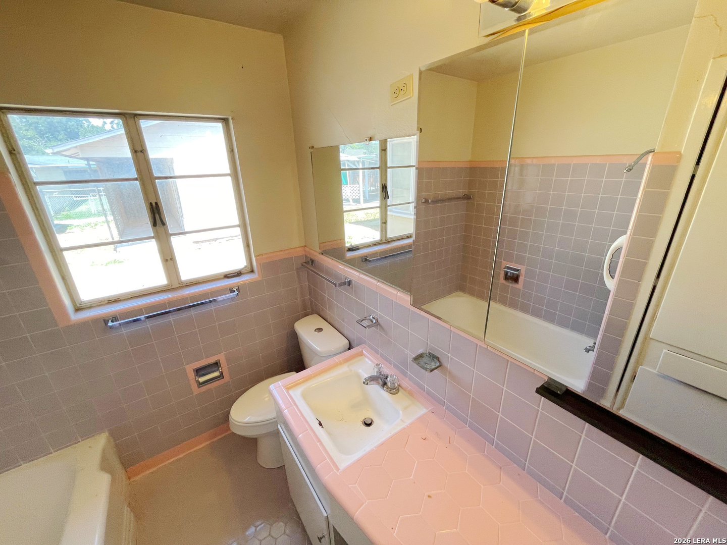 463 Wayside Drive San Antonio TX 78213