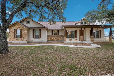1143 County Road 4516 Castroville TX 78009