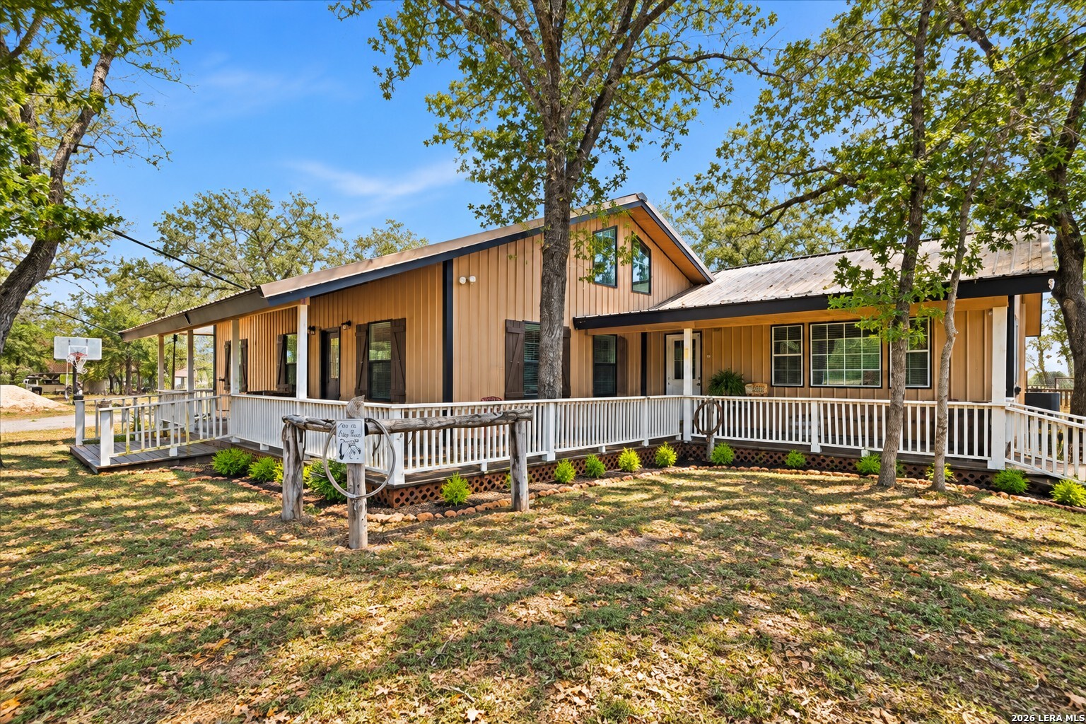 7686 Us Highway 90a E Gonzales TX 78629