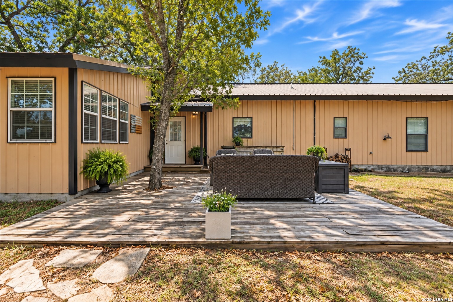 7686 Us Highway 90a E Gonzales TX 78629
