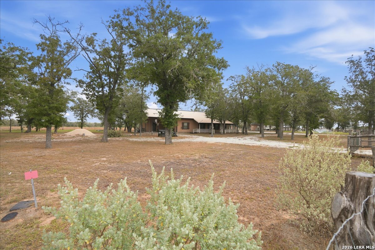 7686 Us Highway 90a E Gonzales TX 78629