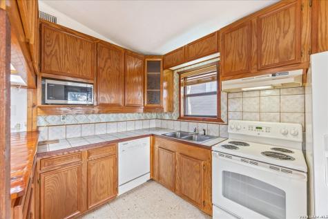 2748 Lakeshore Canyon Lake TX 78133