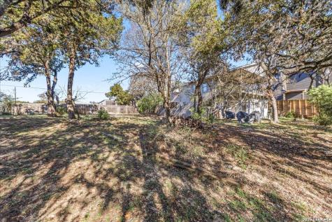 2748 Lakeshore Canyon Lake TX 78133