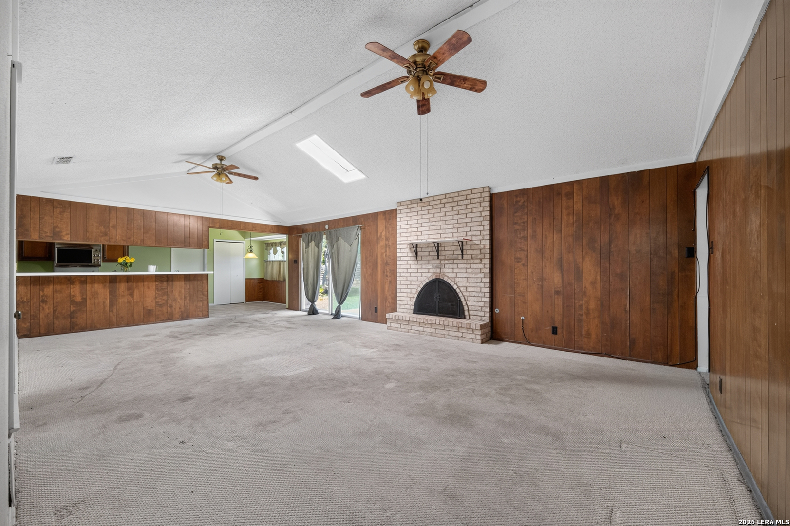 111 Laural Lane Universal City TX 78148