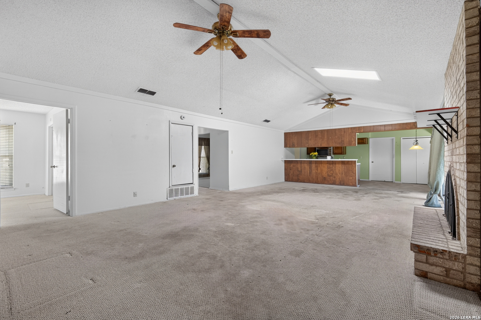 111 Laural Lane Universal City TX 78148