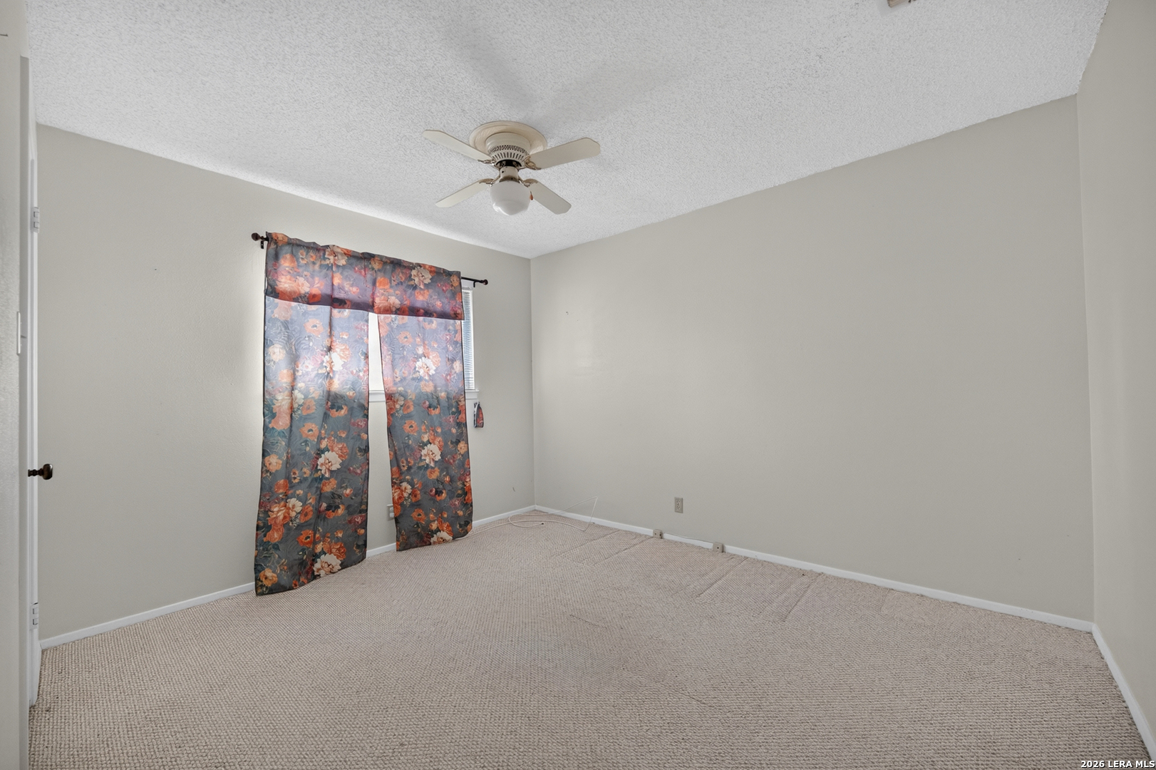 111 Laural Lane Universal City TX 78148