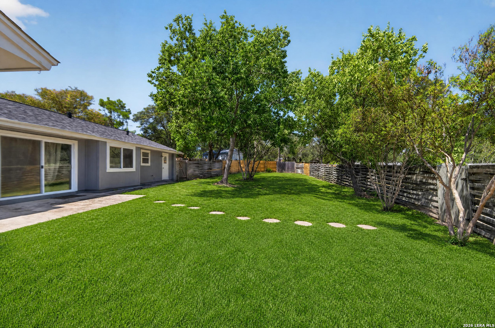 111 Laural Lane Universal City TX 78148