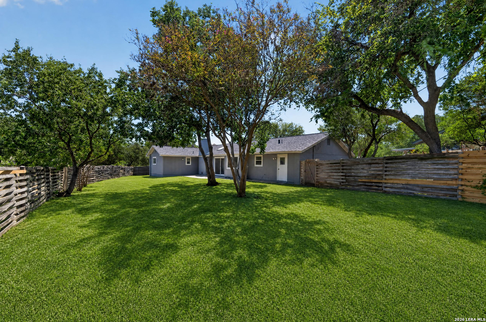 111 Laural Lane Universal City TX 78148