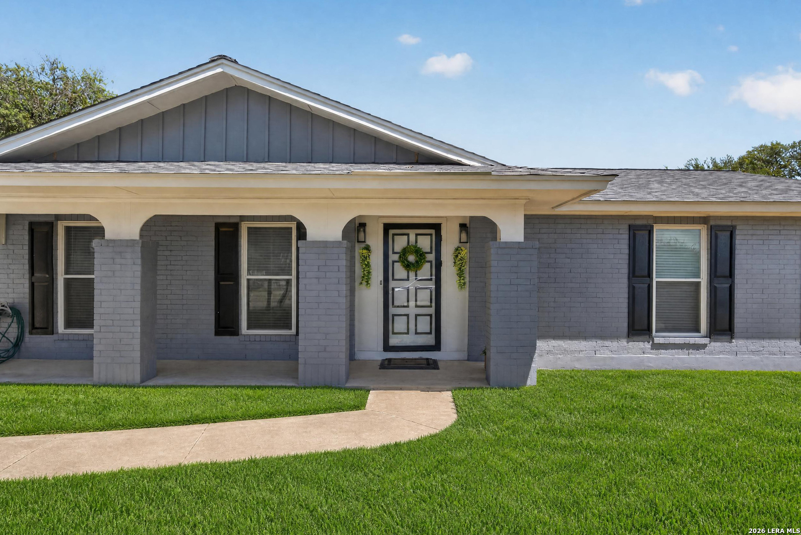 111 Laural Lane Universal City TX 78148