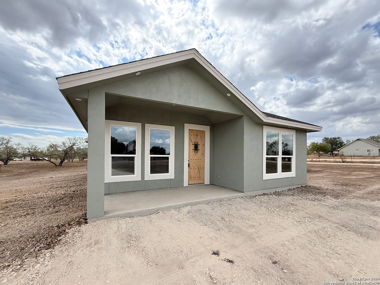 1416 Corgey Road Pleasanton TX 78064