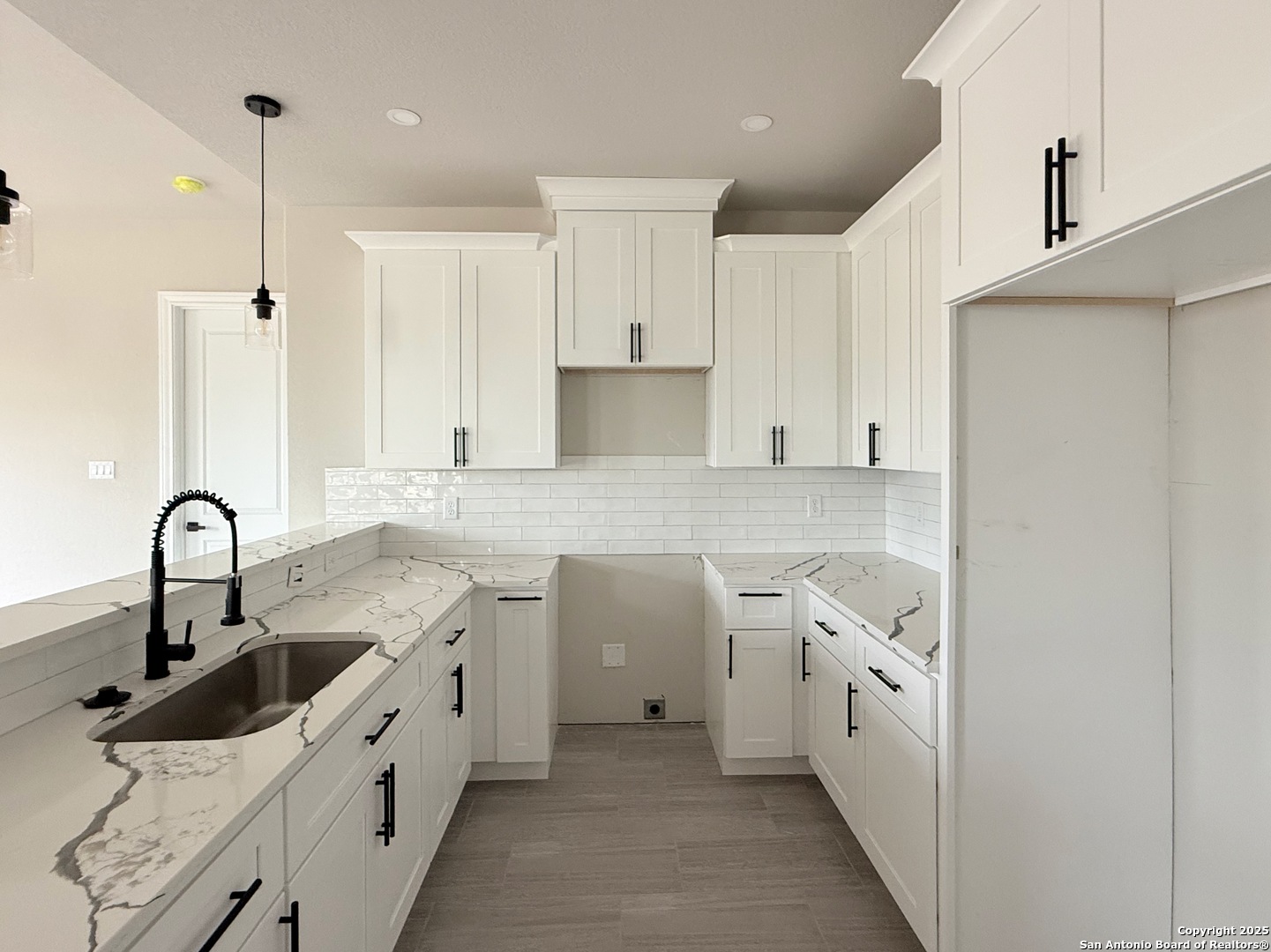 1416 Corgey Road Pleasanton TX 78064