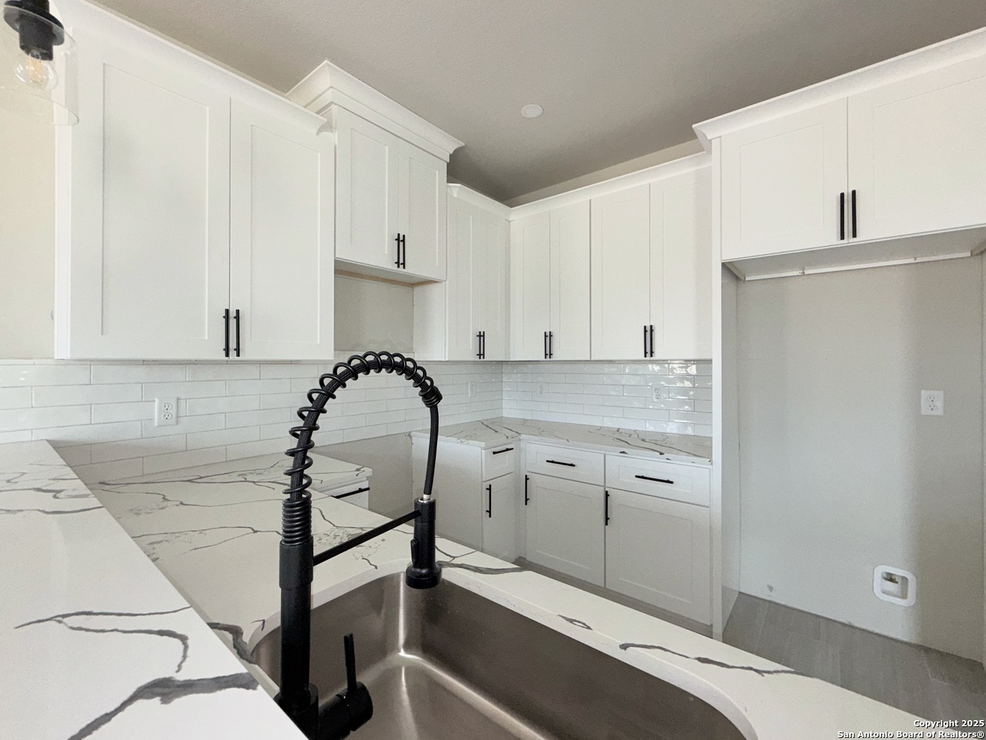1416 Corgey Road Pleasanton TX 78064