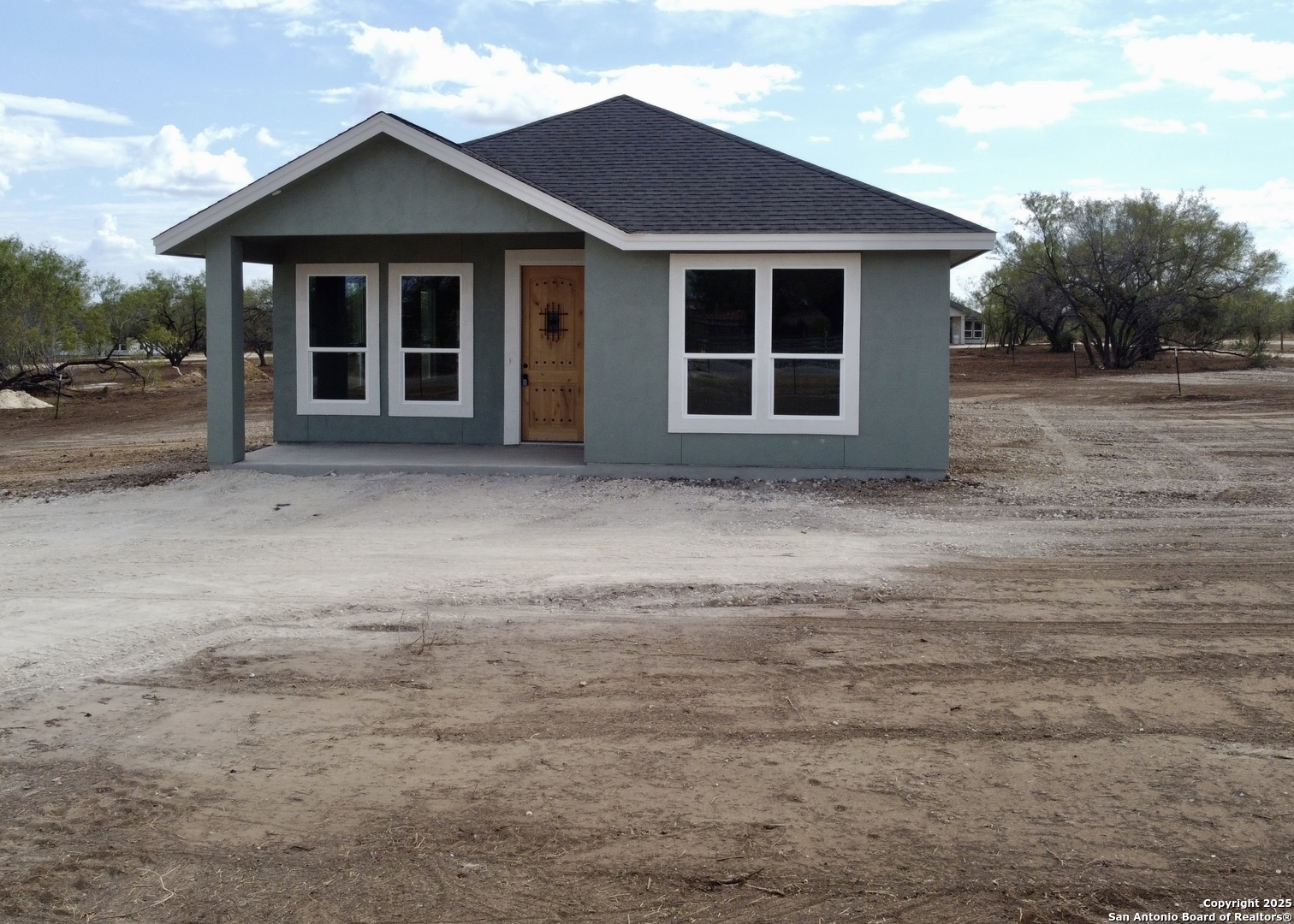 1416 Corgey Road Pleasanton TX 78064